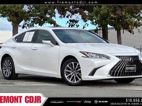 Used 2022 Lexus ES 250 w/ Accessory Package 2 image 1
