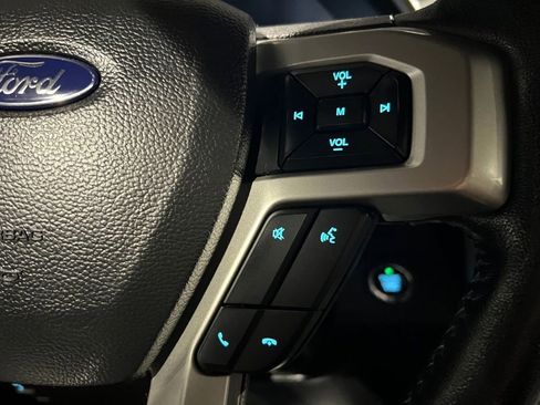 Used 2018 Ford F150 Lariat w/ Equipment Group 502A Luxury image 29