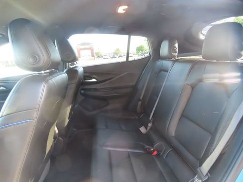 Used 2025 Buick Envista Sport Touring w/ Convenience I Package FWD image 21