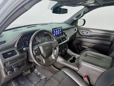 Used 2021 Chevrolet Suburban RST w/ Rear Media and Nav Package image 4