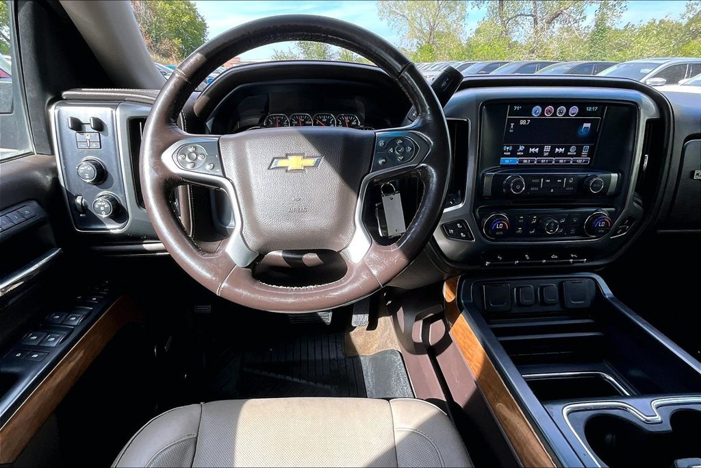 Used 2018 Chevrolet Silverado 1500 LTZ w/ Sport Package AWD/4WD image 7