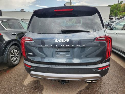 Certified 2022 Kia Telluride SX w/ Towing Package AWD/4WD image 8