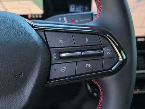 New 2026 Chevrolet Equinox EV RS image 21