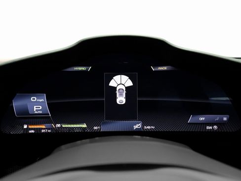 Used 2022 Ferrari SF90 Spider image 16