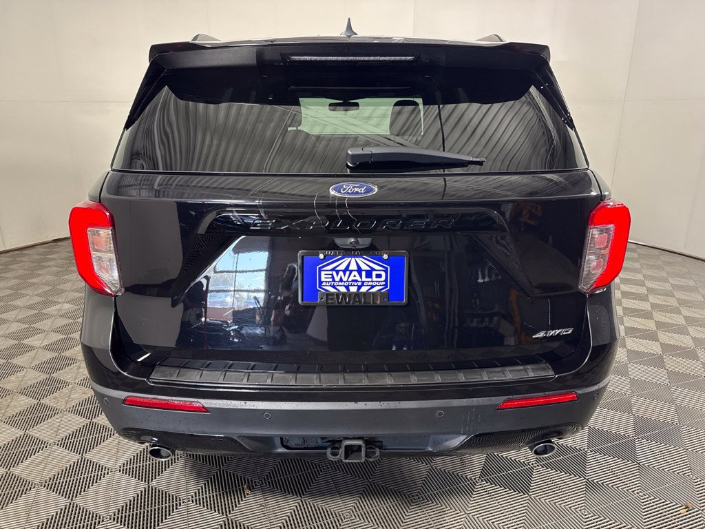 Used 2022 Ford Explorer ST-Line w/ Class IV Trailer Tow Package AWD/4WD image 8