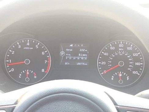 Used 2018 Kia Optima LX FWD image 39