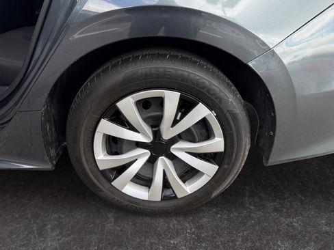 Used 2025 Honda Civic LX image 14