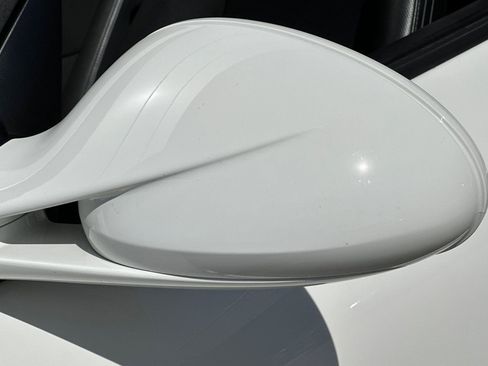 Used 2011 Porsche 911 Turbo image 37