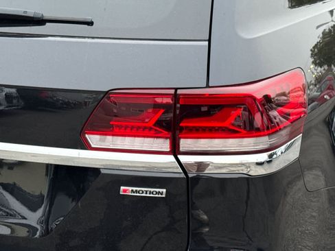 Used 2022 Volkswagen Atlas SEL image 29