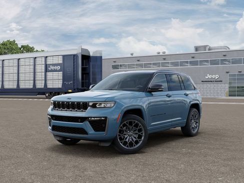 New 2026 Jeep Grand Cherokee Summit w/ Obsidian Package AWD/4WD image 2