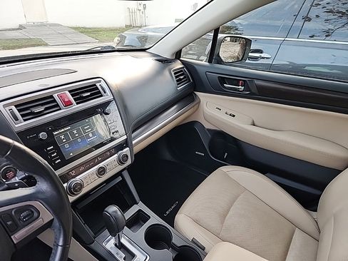 Used 2015 Subaru Legacy 2.5i Limited image 6