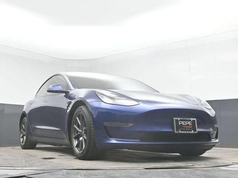 Used 2021 Tesla Model 3 Long Range AWD/4WD image 27