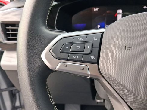 Certified 2024 Volkswagen Taos S FWD image 19