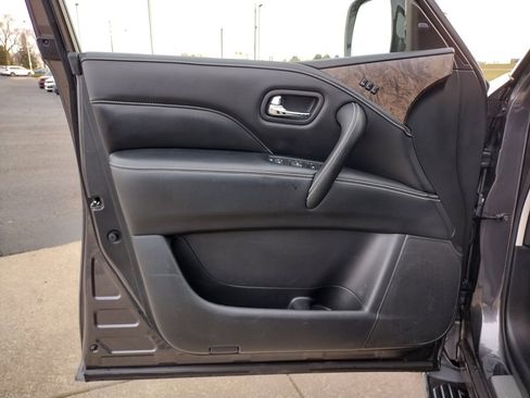 Used 2022 INFINITI QX80 Premium Select w/ Cargo Package image 21