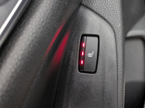 Used 2018 Honda Accord Touring image 14