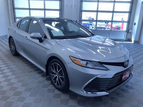 Certified 2023 Toyota Camry XLE w/ Cold Weather Package AWD/4WD image 35