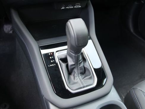 Certified 2025 Subaru Forester Limited AWD/4WD image 30