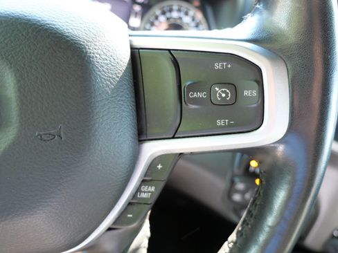 Used 2020 RAM 1500 Big Horn AWD/4WD image 28
