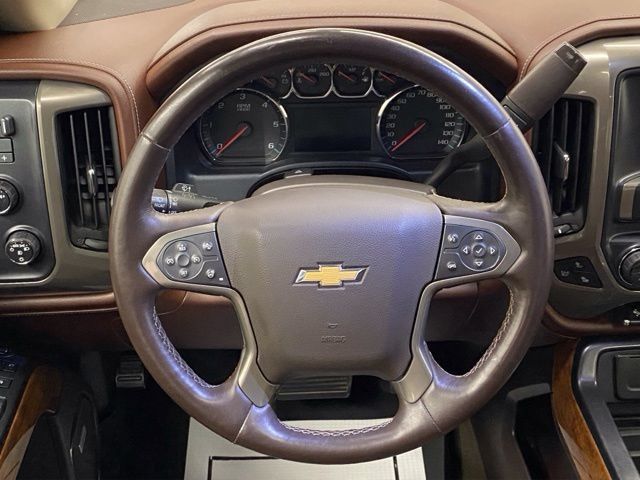 Used 2015 Chevrolet Silverado 1500 High Country w/ High Country Premium Package AWD/4WD image 27