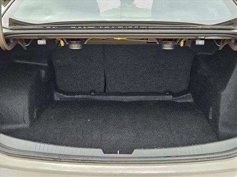 Used 2024 Chevrolet Malibu LT image 20