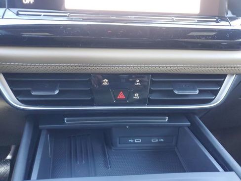 New 2026 Volkswagen Atlas Cross Sport SE FWD image 20
