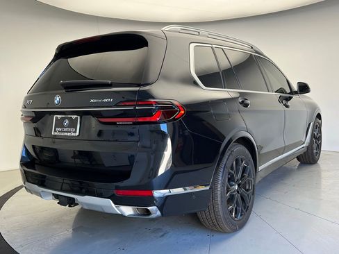 Certified 2024 BMW X7 xDrive40i w/ Premium Package image 3