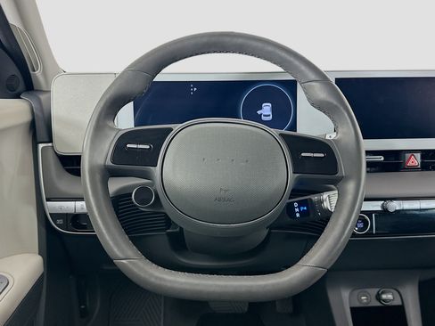 Used 2024 Hyundai Ioniq 5 SEL RWD image 18