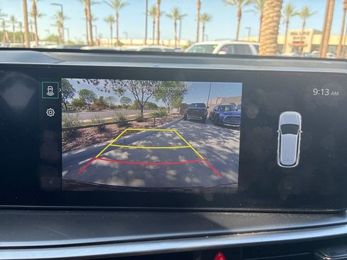 Used 2024 Kia Sorento S image 17