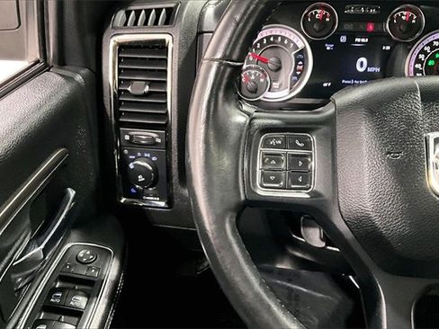 Used 2017 RAM 1500 Sport image 12