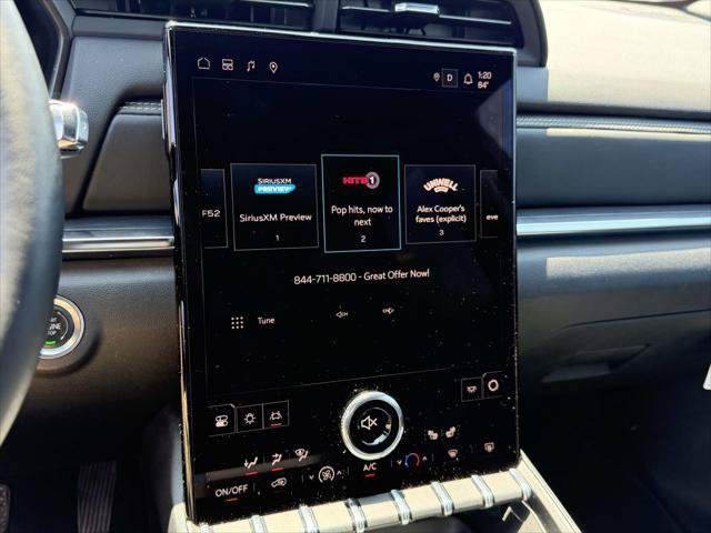 Used 2025 GMC Terrain Elevation AWD/4WD image 29