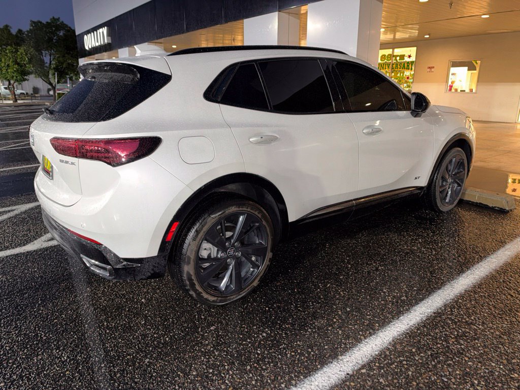 Used 2024 Buick Envision Sport Touring AWD/4WD image 6