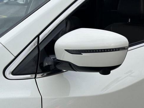 Certified 2024 Nissan Murano Platinum w/ Cargo Package image 10