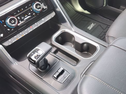 Used 2023 GMC Sierra 1500 Denali RWD image 23