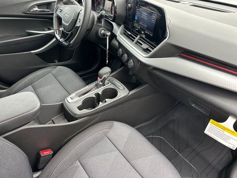 New 2026 Chevrolet Trax RS image 15