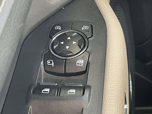 Used 2023 Ford Expedition Limited image 26