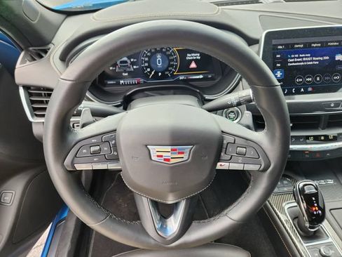 Used 2022 Cadillac CT5 V w/ Premium Package AWD/4WD image 12