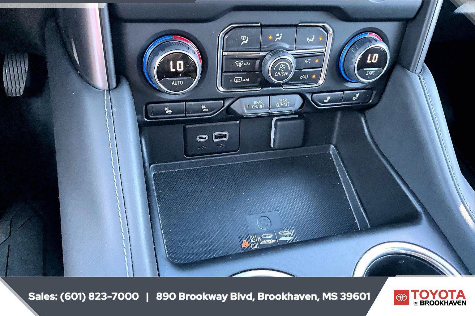 Used 2024 Chevrolet Tahoe Z71 w/ Off-Road Capability Package AWD/4WD image 24
