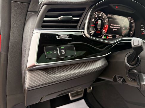 Used 2024 Audi SQ8 Premium Plus image 49
