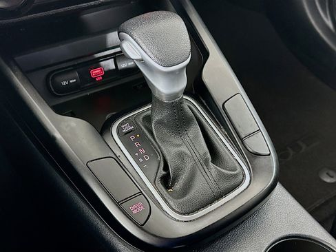 Used 2022 Kia Soul LX w/ Technology Package image 24