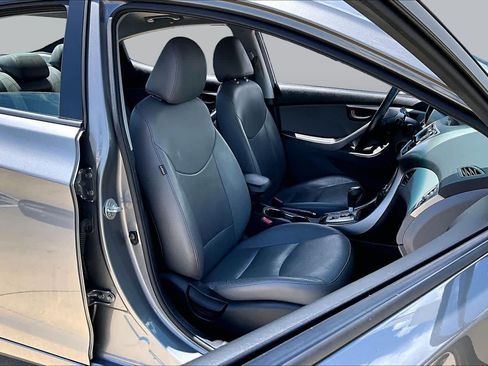 Used 2013 Hyundai Elantra Limited FWD image 8