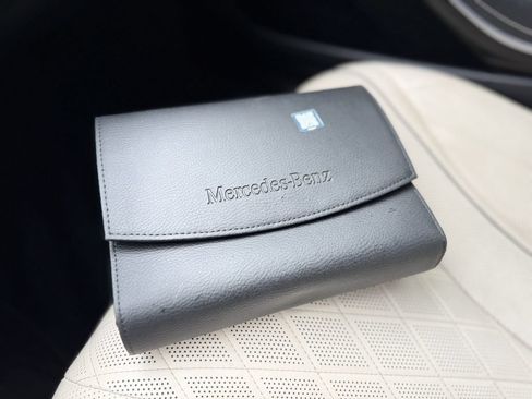 Used 2016 Mercedes-Benz Maybach S 600 image 34