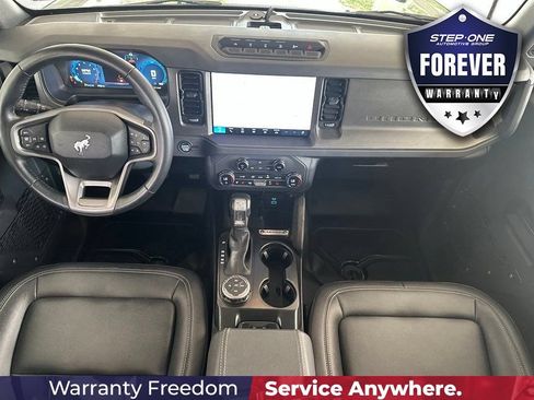 Used 2025 Ford Bronco Badlands AWD/4WD image 18