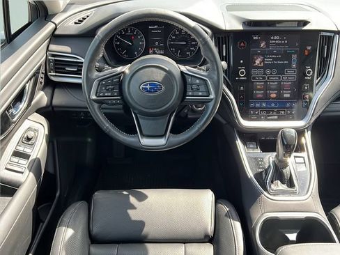 Used 2024 Subaru Outback Touring AWD/4WD image 12