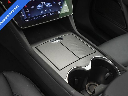 Used 2024 Maserati Grecale GT image 23