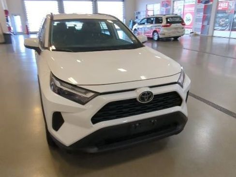 Used 2024 Toyota RAV4 XLE image 2