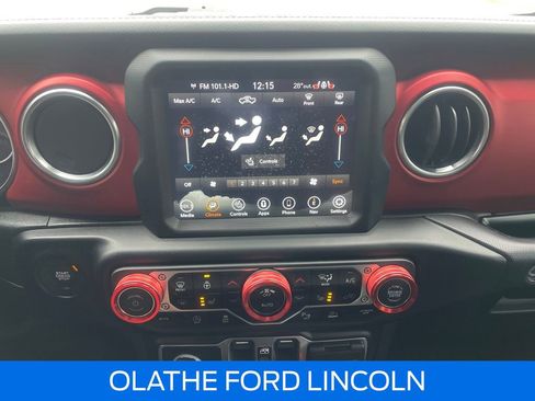 Used 2020 Jeep Gladiator Rubicon image 13