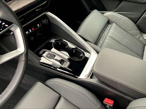 New 2025 Audi Q5 Premium Plus image 8