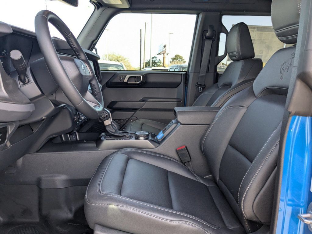 New 2025 Ford Bronco Badlands AWD/4WD image 13