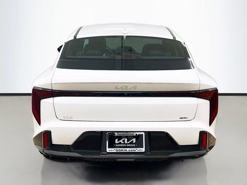 New 2025 Kia K4 GT-Line image 6