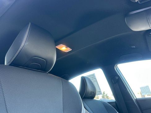 Used 2025 Toyota Camry SE image 15